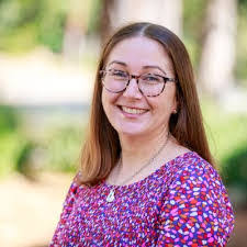 Jessica Larose's Instagram, Twitter & Facebook