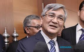 High court judicial commissioner mohamad ariff md yusof to decide wednesday whether to disqualify himself from hearing suit by former perak mb datuk seri mohammad nizar jamaluddin. Bernama Special Sitting Dewan Rakyat Awaiting Official Notification Speaker