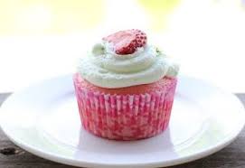 Strawberry Lime Margarita Cupcakes Non Alcoholic Margarita Cupcakes Lime Margarita Margarita Cupcakes Recipe