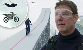 tom cruise thuc hien pha mao hiem chua tung co trong lich su dien anh