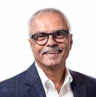 Peter Sola Email & Phone Number