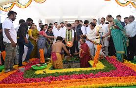 CM Revanth Reddy lays foundation stone of 'Telangana Thalli' statue in  Secretariat