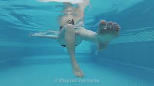 水上乐园勾引帮打飞机- Porn comic, Rule 34 comic, Cartoon porn comic - takos.sk