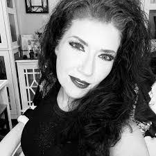 Marlene Shields's Instagram, Twitter & Facebook