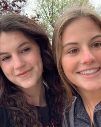 Danielle Huff (@daniellehuff03) • Instagram photos and videos