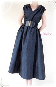大島紬 vネック カシュクール 2ｗａｙスリーブ クラシックなフレアーラップワンピース 大きいサイズの方もｏｋ tsu167 shop hime21 着物リメイクのネットショップ 着物 着物リフォーム ファッションアイデア