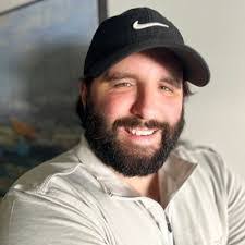 Curtis Lopez's Instagram, Twitter & Facebook