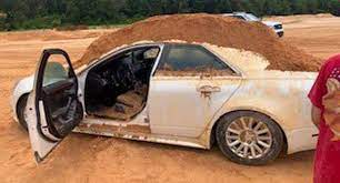 It was owned by several entities, from. Geram Soalan Tak Dijawab Lelaki Timbus Kereta Dipandu Awek Dengan Tanah Mekanika