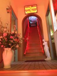 Ein sehr schönes ruhiges ferienhaus mit beheiztem freibad in einer wunderschönen gartenanlage mit vier sehr komfortabel ausgestatteten ferienwohnungen Haus Mona