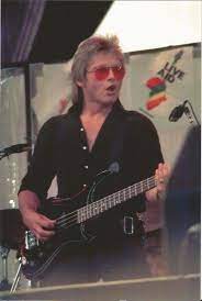 Pin By Laurie Ambrose On Ben Orr Musician Benjamin Live Aid Music Star
