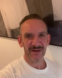 Good morning everybody 🌈 An amazing message from the fabulous actor Neil  Ashton known from Russel T Davies’ “It’s a Sin” and “Cucumber” #lgbt  #itsasin #grizzle #loveislove #happiness #bolton