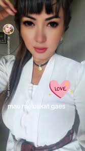 selina (@selinalina099)