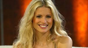 Michelle hunziker berichtet von absurd teuren atemmasken. Michelle Hunziker Sie Wartet Auf Die Nachste Liebe Tikonline De