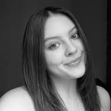 Emma Loftin's Instagram, Twitter & Facebook