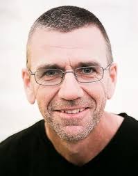 Amazon.com: The Age of Heroes (The Last Great Hero Book 1) eBook :  Robinson, Scott J.: Kindle Store