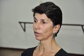 Mulheres descobrem o balé depois dos 30, atividade para equilibrar e  fortalecer