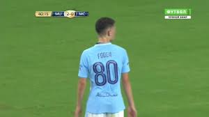 Phil foden is seen as manchester city's great hope for the future, but the teenage midfielder has only made a handful of appearances this season. Philip Walter Foden Phil Foden Manchester City Mittelfeld Rechtes Mittelfeld Zentrales Mittelfel