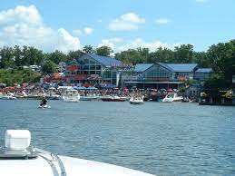 Shooters Lake Of The Ozarks Long Gone I Was There The Night They Opened In 1986 And The Dock Collapsed Into Th Lake Ozark Best Vacation Spots Ozarks