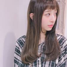 ぱっつんロングでつくる 大人っぽいのにかわいいヘアスタイル hair ぱっつん ロング オン眉 ロング ヘアスタイリング