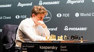 Po trzech partiach w tempie 5 minut plus 1 sekunda . Duda Beats Dubov Reaches Hamburg Grand Prix Final Chess Com
