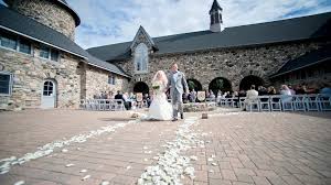 Its convenient location just outside lansing, in the peaceful countryside near. Marry In Michigan Top Destination Wedding Spots