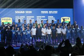 Jersey persib bandung home liga 1 2020 2021 grade original official top quality. Persib Vs Persela Jersey Anyar Jadi Suntikan Moral Maung Bandung Halaman All Kompas Com