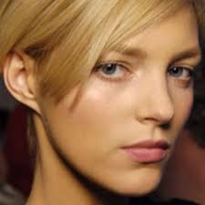 loved anja s short hair looks so classic girl short hair short hair styles hair inspiration