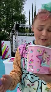 Jojo Siwa Saying She Is Like Michael Jackson