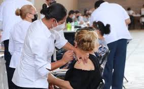 Y mientras esto pasa en europa, aquí en méxico, en plena tercera ola de contagios por covid diecinueve, hay personas que por distintos motivos están comprando certificados falsos de vacunación un documento que desde el pasado seis de julio el gobierno puso a disposición en internet de manera gratuita arturo sierra acudió a la plaza de santo domingo en el centro histórico para conocer. Aun Sin Fecha Para Entregar Certificados De Vacunacion Contra Covid 19 El Sol De Hermosillo Noticias Locales Policiacas Sobre Mexico Sonora Y El Mundo