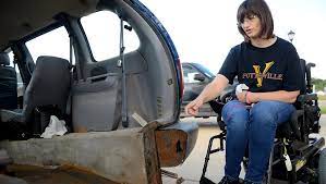 Reader delivers new van to local mother