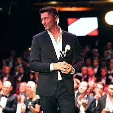 Refine by tag ashley lewandowski isn't your average girl, she's the younger sister of robert lewandowski (the #9 forward for bayern munich), singer, and upcoming player for. Robert Lewandowski On Twitter Thank You Sportbild Stardesjahres Sportbildaward2019