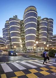 Thomas Heatherwick S Learning Hub Is Comprised Of 12 Towers Nanyang Technological University Singapore Architecture Unique Architecture