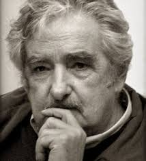 Candidatos desdeñan la agenda feminista