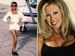 Ultimate Barbie fan Blondie Bennett has brainless hypnotherapy lessons -  Mirror Online
