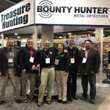 Picking the right metal detector model from this brand can be hard. Bounty Hunter Metal Detectors Reviews 2021 Detect History