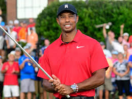 The watch case on his model is constructed from rose gold, the dial is white with arabic numerals, offering excellent legibility, while the look is completed with a black leather strap. Most Expensive Watches Golf Stars Tiger Woods Rory Mcilroy And Phil Mickelson Wear