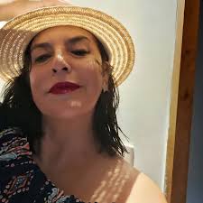 Porque tu mascota lo merece 🐶😻 Durante octubre, la Veterinaria Móvil y a  Domicilio sigue recorriendo la comuna 🏡 para cuidar a tus mascotas como se  merecen. 📅 Reserva tu hora con