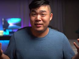 YouTube Micro Influencer Monthly Income: 25,000 Subscribers