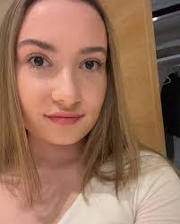 Melissa Picone's Instagram, Twitter & Facebook