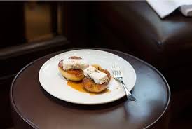 Pomme Golden Rotie Au Cidre Et Nougat Glace D Helene Darroze Recette Pomme Golden Nougat Glace Helene Darroze