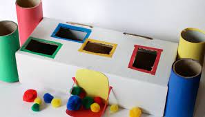 Un participante elegirá una letra del alfabeto y los otros jugadores deberán. Juegos Para Aprender Los Colores Con Ninos De Preescolar