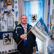 The above logo design and the artwork you are about to download is the intellectual property of the copyright and/or trademark holder and is offered to you as a convenience for lawful use with. Im Herzen Der Lowen Vor Dem 1860 Spiel Dieser Fan Kann Kaum Noch Schlafen Tsv 1860