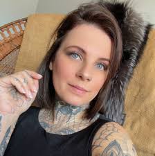 Let's all thank our cowboys for doing the work none of us want to do.  #westernlifestyle