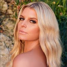 Since its original launch, the collection has expanded to include handbags, sunglasses, fragrances, clothing, jewelry, and other accessories. Jessica Simpson Home Facebook