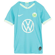 The white nike logo on the shin and the white area at the top of the socks round off the design to perfection. Vfl Wolfsburg Football Kits Cheap Shirts Shorts Footy Com