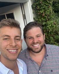 David Farhi's Instagram, Twitter & Facebook