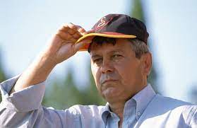 Rumen teknik adam mircea lucescu, shaktar donetsk ile yeni sözleşme imzaladığını açıkladı. Lucescu Galatasaray Fotos Imago