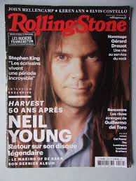 Rolling Stone n°139 de 2022 ...Neil Young-Keren Ann-Elvis Costello-Del Toro 