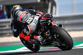 Luthi, 31, raced in the intermediate class for 11 seasons after joining the 250cc category in 2007, finishing. Luthi Schnellster Top 5 Nur Ein Zehntel Getrennt Motogp