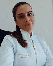 Dra Amanda Zanella Biomédica